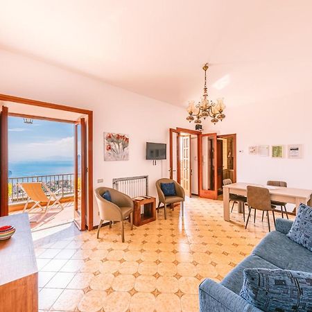 Appartamento Emma In Villa Laura Scala Dış mekan fotoğraf
