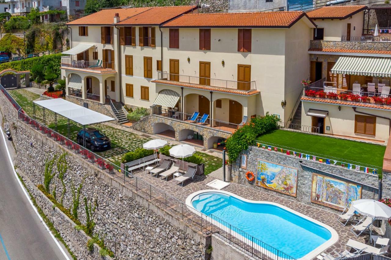 Appartamento Emma In Villa Laura Scala Dış mekan fotoğraf